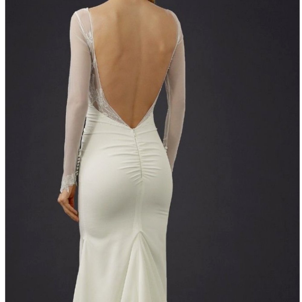 $2800 KATIE MAY VERONA LACE TRIM LACE LONG SLEEVE GOWN SIZE XS XSMALL